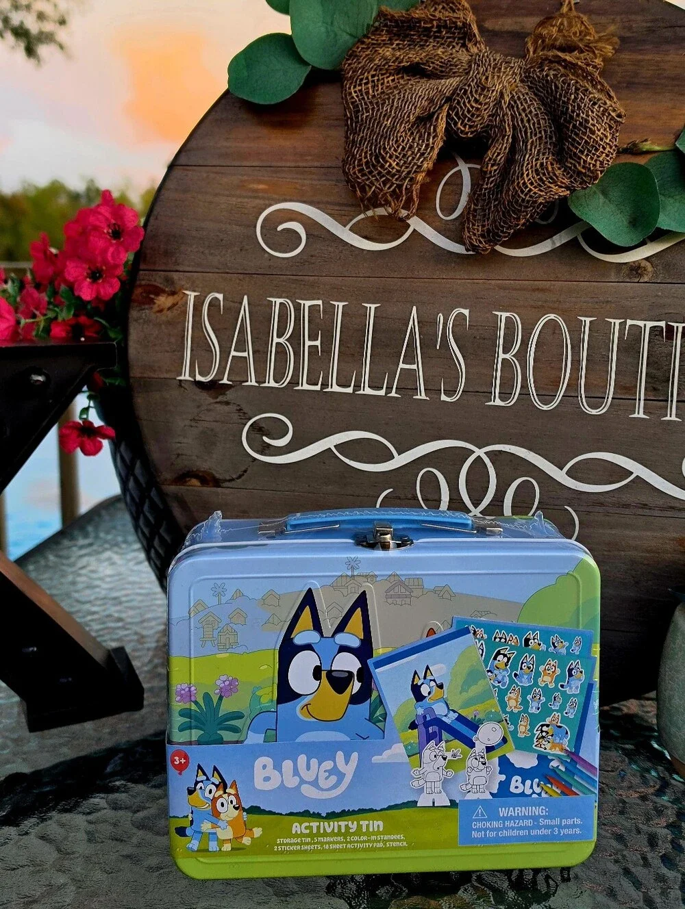 Bluey Embossed Tin Activity Set